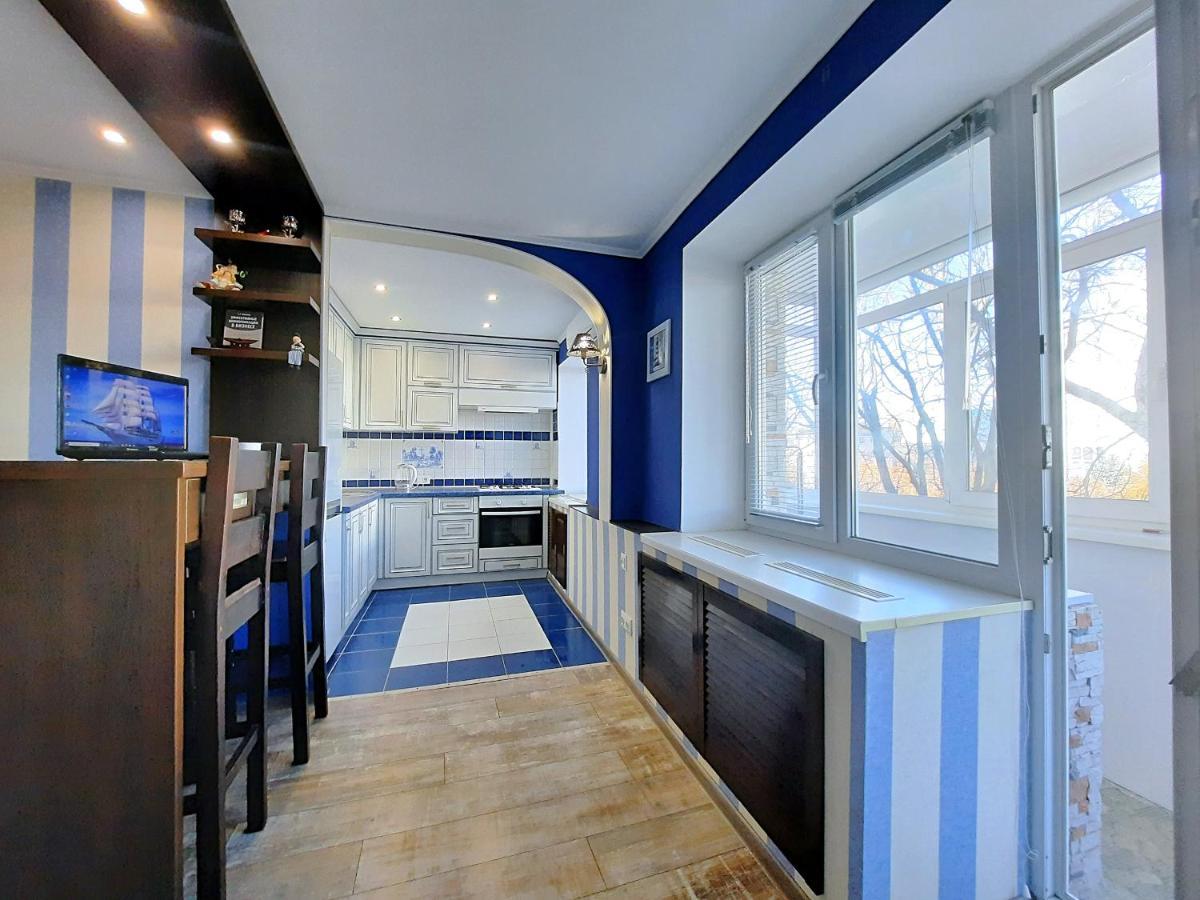 Sea Style - Сеть Апартаментов Alex Apartments Бесконтактное Заселение 24-7 Poltava Rum bild